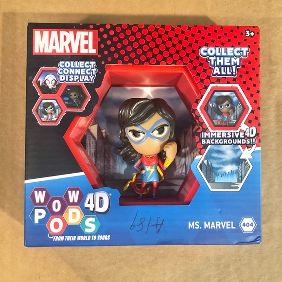 WOW! PODS 4D Marvel- Ms Marvel - Immersive 4D Background #404 - Picture 1 of 2